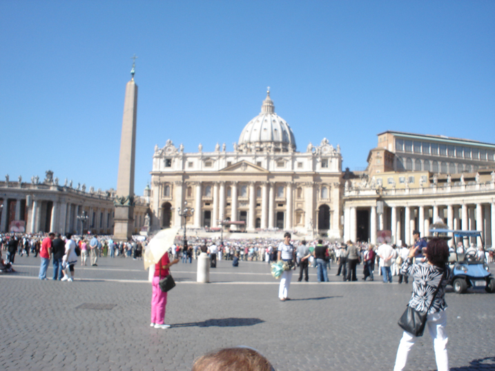 Angels & Demons (2009) - St Peter's Basilica